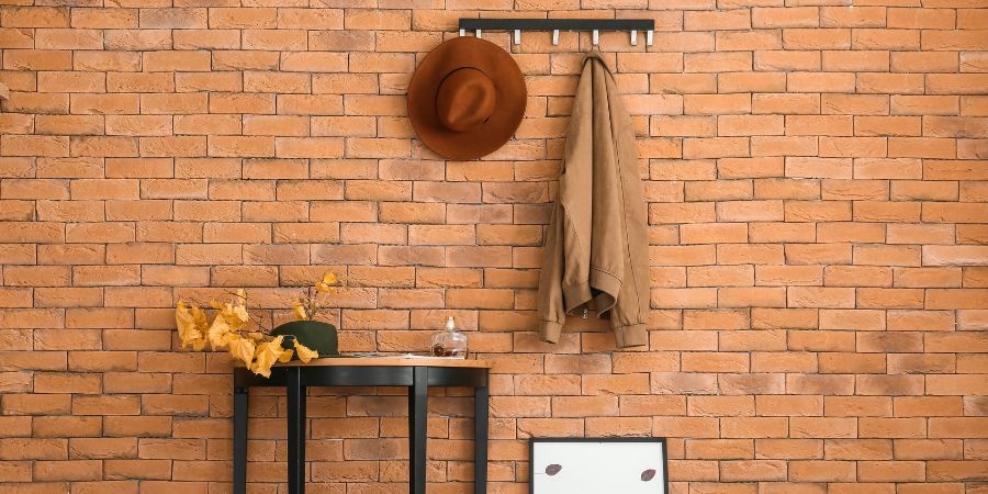 Atraktivní a moderní předsíň z kamene